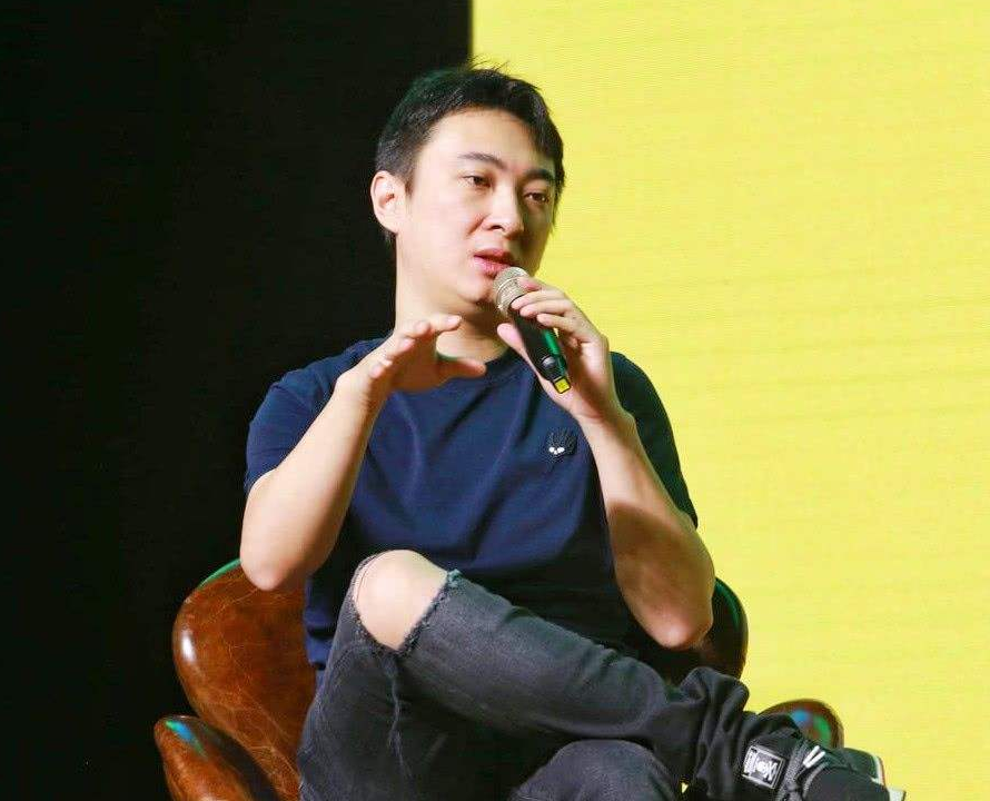 “思聪有难老婆解散”，赔偿20亿仅仅因为这四个字，太不值了