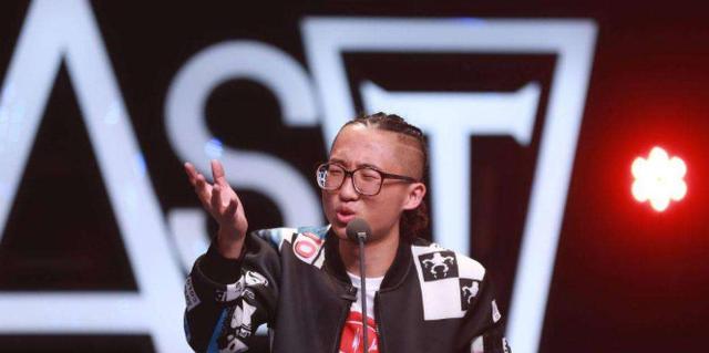 中信银行泄露客户个人信息，支行行长被撤职，银行承担什么责任？