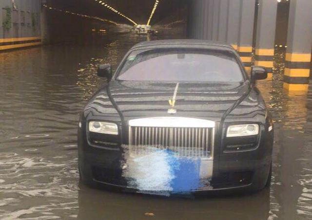 南昌律师｜劳斯莱斯被淹260万维修费难理赔，谁该担责？